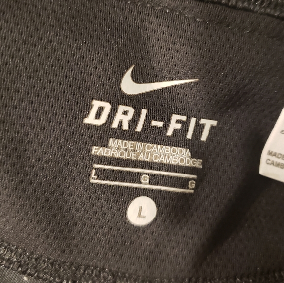 NIKE Dri-Fit Pants with Side Zipper and Reflector - Picture 3 of 3